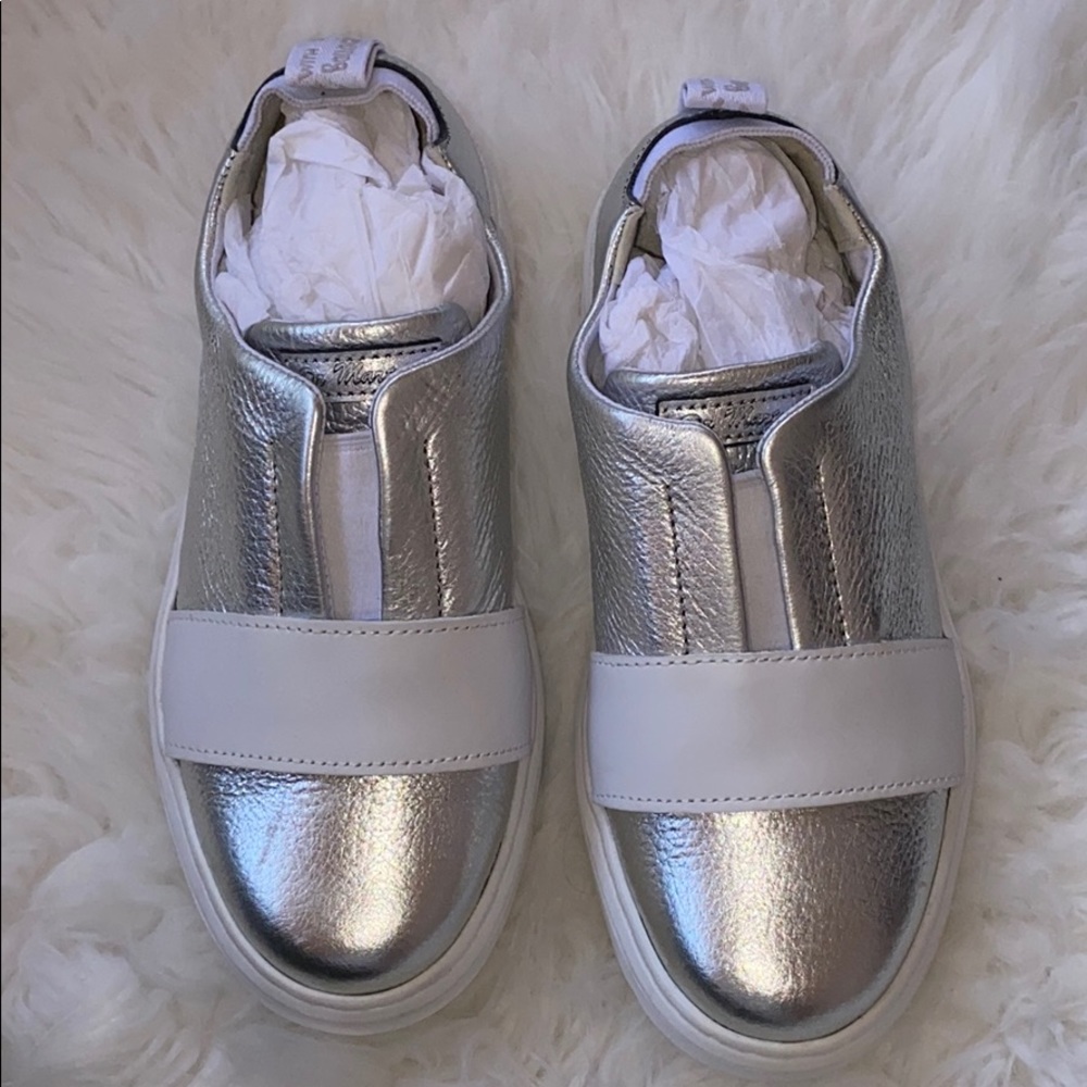 Dr. Martens Lylah Metallic Leather Slip On Sneaker Sz 5